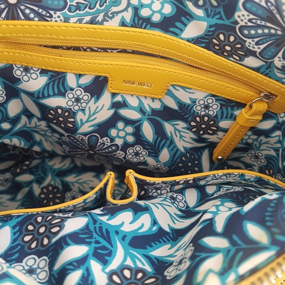 Nine West Satchel Handbag - Picture 4 of 5